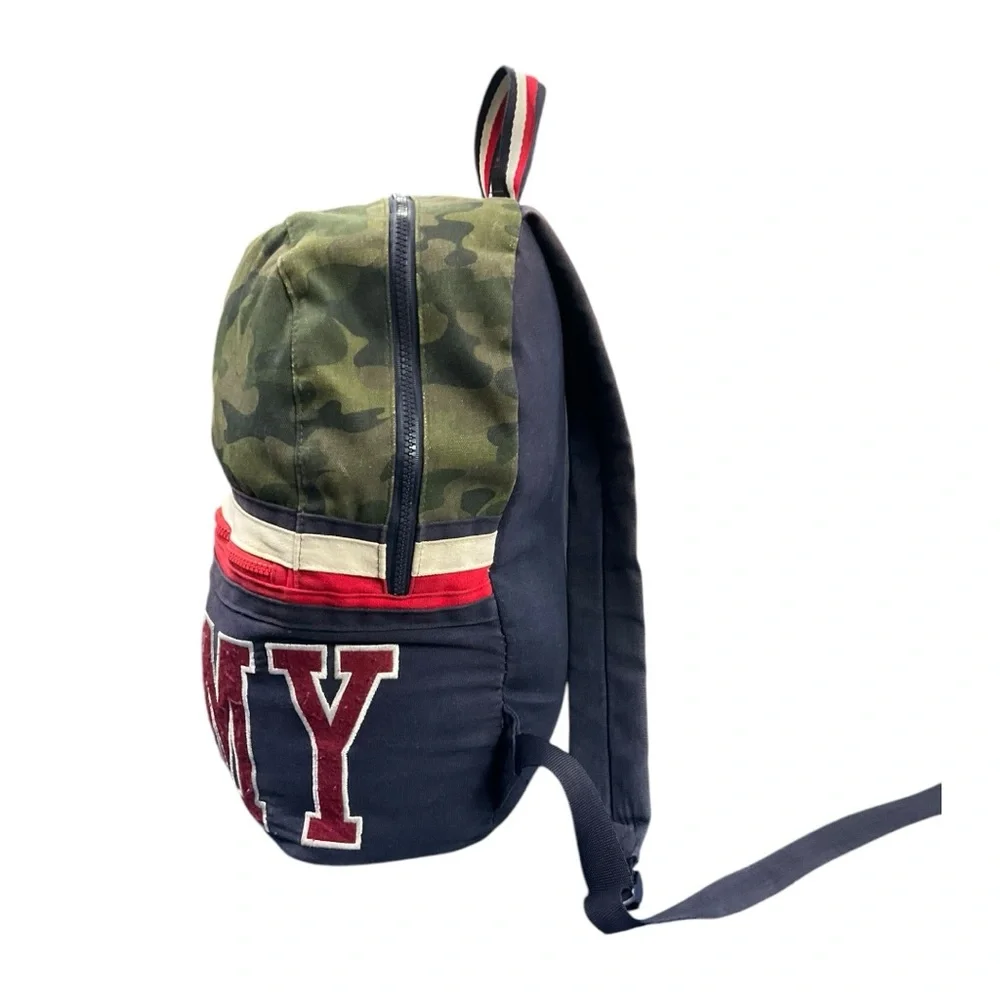🪖 Tommy Hilfiger Camo Backpack w/‎ OG TOMMY Spellout 🔥 Y2K Vibes